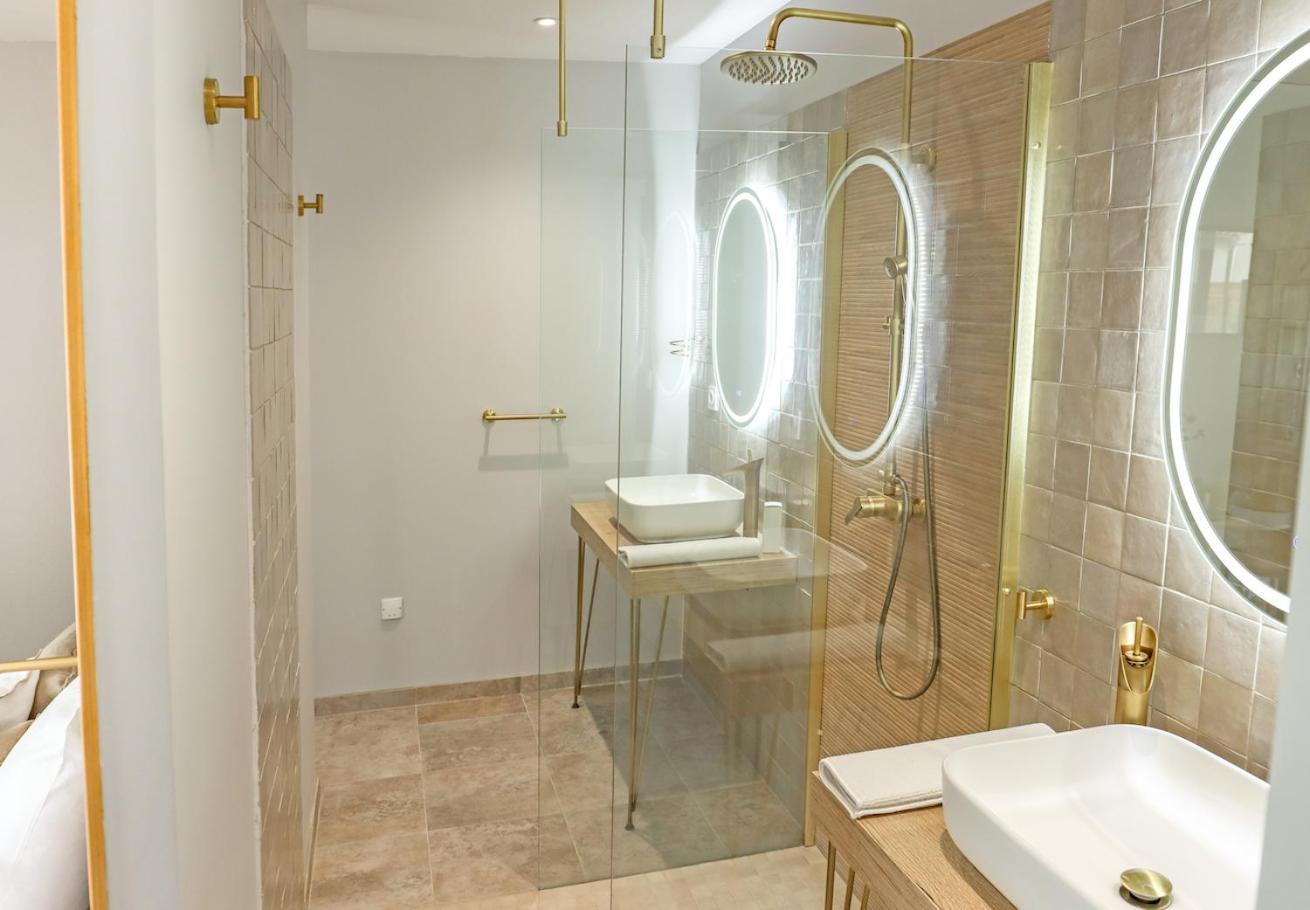 Les Gites De Laure - L'Eden Romantique, Chambres Hotes, Spa Prive, Couloir De Nage, Adults Only Malves-en-Minervois Zewnętrze zdjęcie